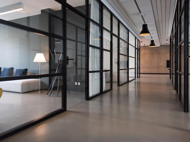 Sauberes, aufgeräumtes Büro (Beispielbild)